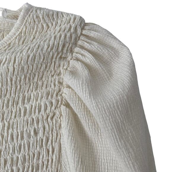 Anthropologie Smocked Puff Sleeve Ivory Cream Top size small Femine - Picture 5 of 11